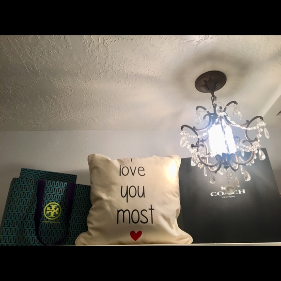 Meet your Posher, Pam - Picture 2 of 3